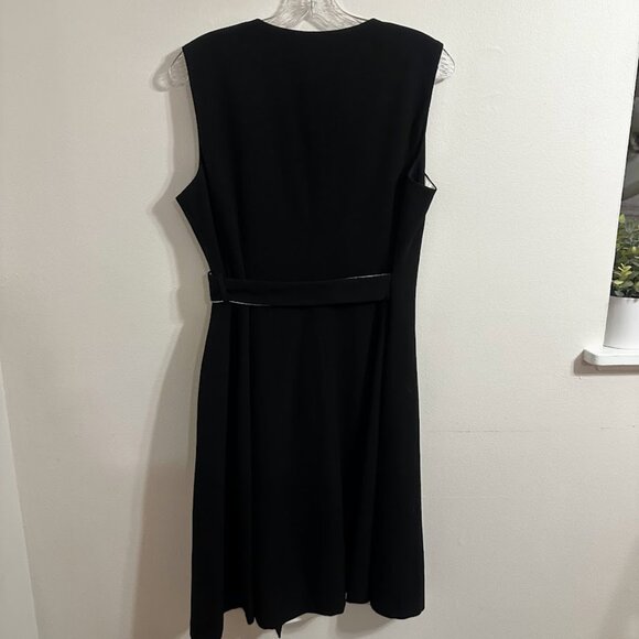 Calvin Klein Sleeveless Wrap Office Dress | Black & White Gold Accent | Size 12 - Picture 12 of 16
